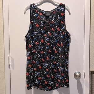 Torrid Black Floral Lace-Up Sleeveless Tunic
